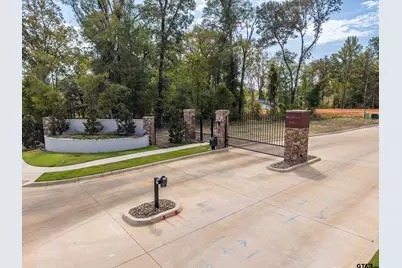 1912 Magnolia Trl, Tyler, TX 75703 - Photo 5