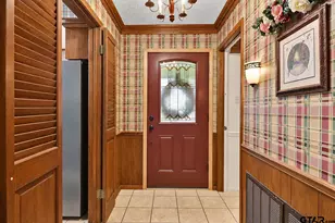 2213 Kensington, Tyler, TX 75703 - Photo 3