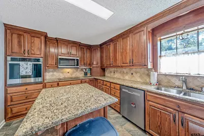 276 Rodessa, Hawkins, TX 75765 - Photo 9