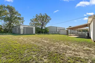 218 Threll, Palestine, TX 75803 - Photo 29
