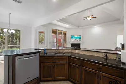 13921 W Fm 1798, Henderson, TX 75654 - Photo 11