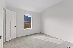 16514 Crossing Cir, Lindale, TX 75771 - Photo 25