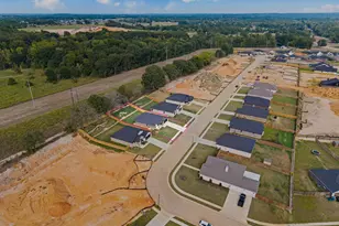 16514 Crossing Cir, Lindale, TX 75771 - Photo 27