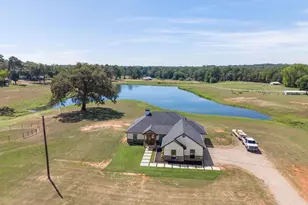 23888 County Rd 2110, Troup, TX 75789 - Photo 1