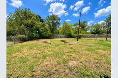 4117 W Marshall, Longview, TX 75604 - Photo 3