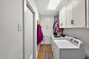 1105 E Main St, Henderson, TX 75652 - Photo 35