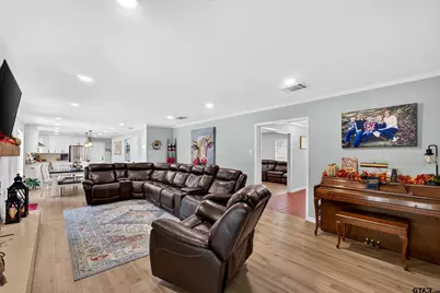 1105 E Main Street, Henderson, TX 75652 - Photo 25