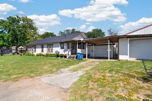 201 N Henry St, Lindale, TX 75771 - Photo 29