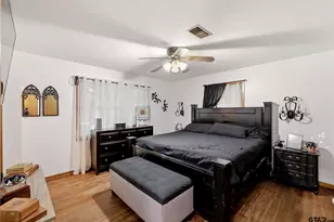 210 E Center St, White Oak, TX 75693 - Photo 13