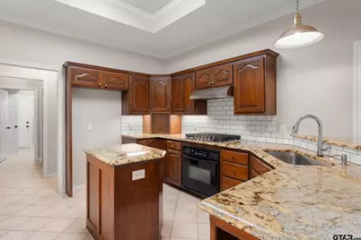 660 Bunker Drive, Tyler, TX 75703 - Photo 11