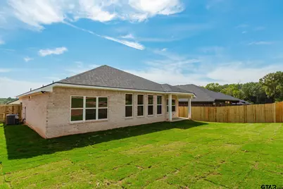 16518 Crossing Cir, Lindale, TX 75771 - Photo 29