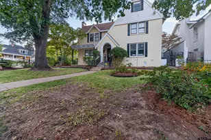 145 Rowland Pl, Tyler, TX 75701 - Photo 3