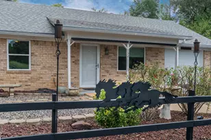 152 N Timberlane Rd, Gladewater, TX 75647 - Photo 3