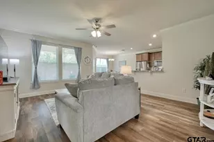 6111 Hamilton Mdws Wy, Tyler, TX 75703 - Photo 3
