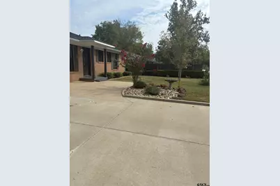 800 S Palmer St, Tyler, TX 75701 - Photo 3