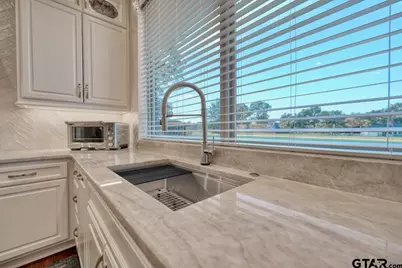 225 Bayhills Dr, Hideaway, TX 75771 - Photo 21