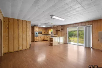 1704 W Duval Street, Troup, TX 75789 - Photo 11
