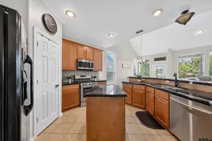 1907 Silver Cove, Whitehouse, TX 75791 - Photo 29