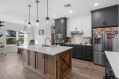 7711 S Cr 378, Henderson, TX 75654 - Photo 11