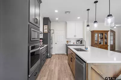 7711 S Cr 378, Henderson, TX 75654 - Photo 9