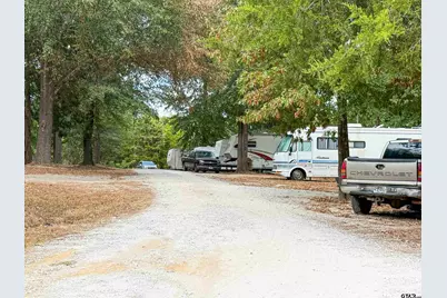 574 Carlock St, Gilmer, TX 75645 - Photo 7