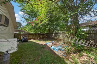 718 Love Ave, Jacksonville, TX 75766 - Photo 31