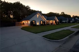 9465 Cherokee Trail, Tyler, TX 75703 - Photo 3