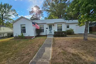 607 Thompson, Kilgore, TX 75662 - Photo 1