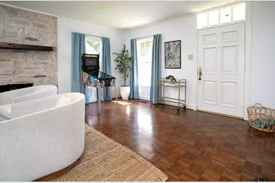 2017 Hilltop, Tyler, TX 75701 - Photo 3