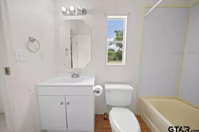 21133 Joe Paul, Chandler, TX 75758 - Photo 23