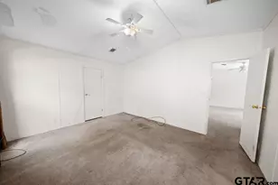 21133 Joe Paul, Chandler, TX 75758 - Photo 19
