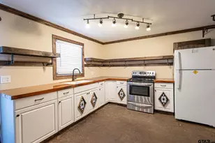21045 Fm 16 W, Lindale, TX 75771 - Photo 5