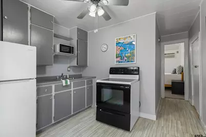 1403 S Robertson, Tyler, TX 75701 - Photo 39