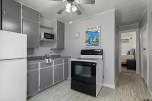1403 S Robertson, Tyler, TX 75701 - Photo 39