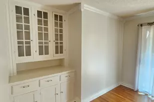 608 W 3rd Apt B, Tyler, TX 75701 - Photo 5