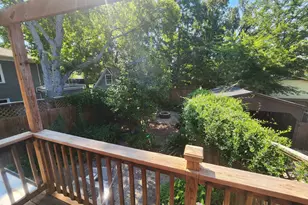 608 W 3rd Apt B, Tyler, TX 75701 - Photo 9