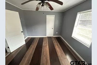 205 Mills St, Arp, TX 75750 - Photo 11