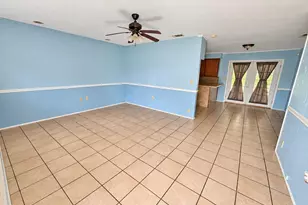 304 Bonita St, Jacksonville, TX 75766 - Photo 5