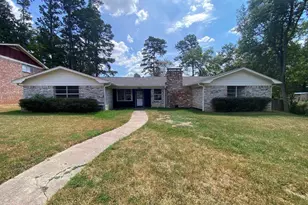 1607 Timberline Dr, Henderson, TX 75654 - Photo 1