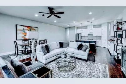 2981 Crest Ridge Drive Unit 6, Tyler, TX 75703 - Photo 3
