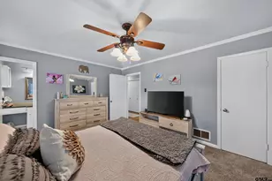909 John St, Jacksonville, TX 75766 - Photo 37
