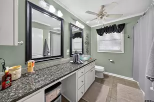 909 John St, Jacksonville, TX 75766 - Photo 25