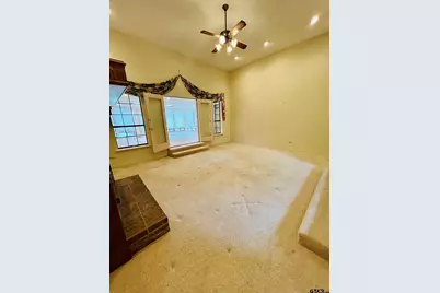 2899 Surrey Lane, Tyler, TX 75705 - Photo 5