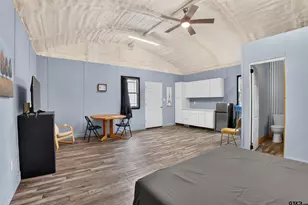 102 Poplar St, Marshall, TX 75670 - Photo 27