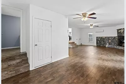 1924 Connally St, Waco, TX 76711 - Photo 5