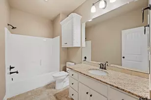 7726 Cherryhill Drive, Tyler, TX 75703 - Photo 13