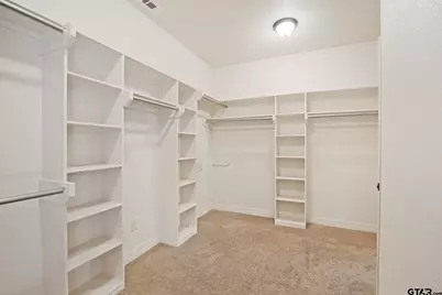 7726 Cherryhill Dr, Tyler, TX 75703 - Photo 5