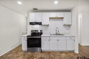 2428 McKenzie Dr, Tyler, TX 75701 - Photo 11