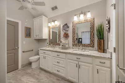 5723 Gloucester Dr, Tyler, TX 75707 - Photo 17