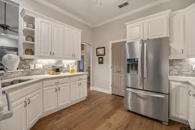 5723 Gloucester Dr, Tyler, TX 75707 - Photo 11